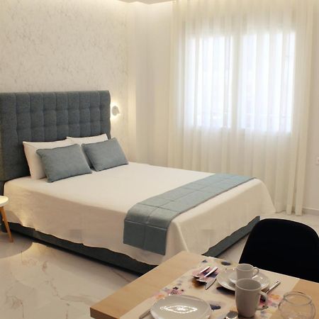 Saan Luxury Living Apartment Nea Kallikrateia Exterior photo
