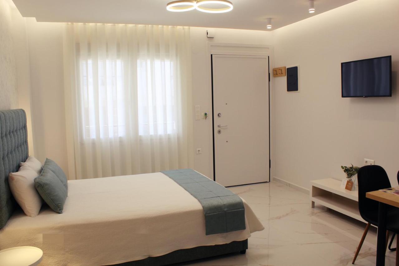 Saan Luxury Living Apartment Nea Kallikrateia Exterior photo