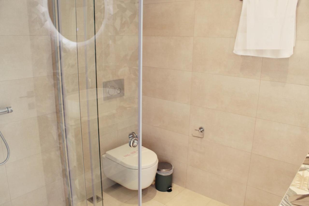 Saan Luxury Living Apartment Nea Kallikrateia Exterior photo